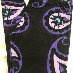 Brand new with tags TC LLR leggings.